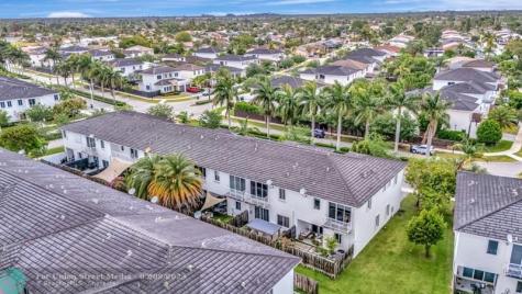 17624 SW 149th Place Miami FL 33187