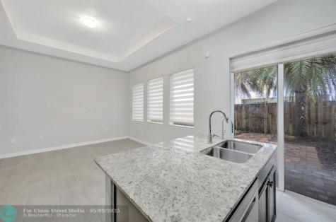 17624 SW 149th Place Miami FL 33187
