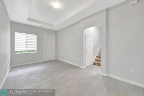 17624 SW 149th Place Miami FL 33187