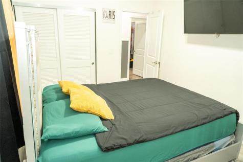 2710 NW 5 Street Pompano Beach FL 33069