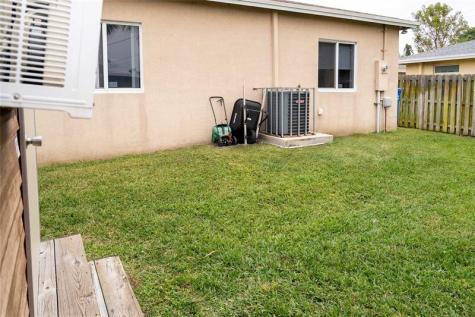 2710 NW 5 Street Pompano Beach FL 33069