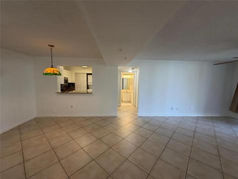 2731 Ocean Club Boulevard Hollywood FL 33019