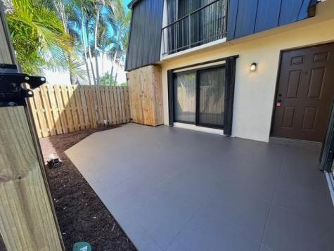 2467 Waterside Drive Lake Worth FL 33461