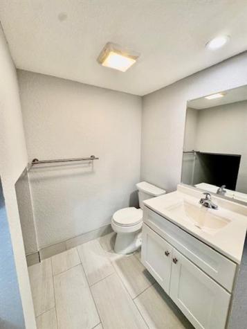 2467 Waterside Drive Lake Worth FL 33461