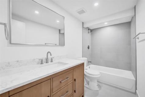 4040 N Hills Drive Hollywood FL 33021