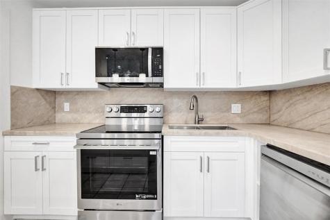 4040 N Hills Drive Hollywood FL 33021