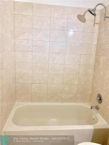 2790 W 60th Street Hialeah FL 33016