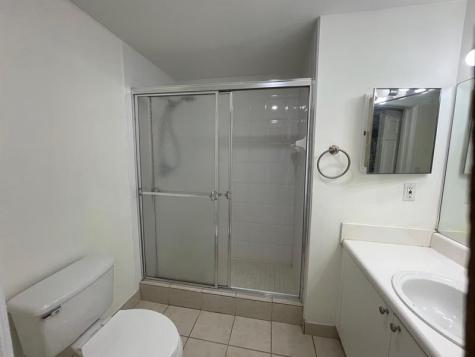 8010 N Nob Hill Road Tamarac FL 33321