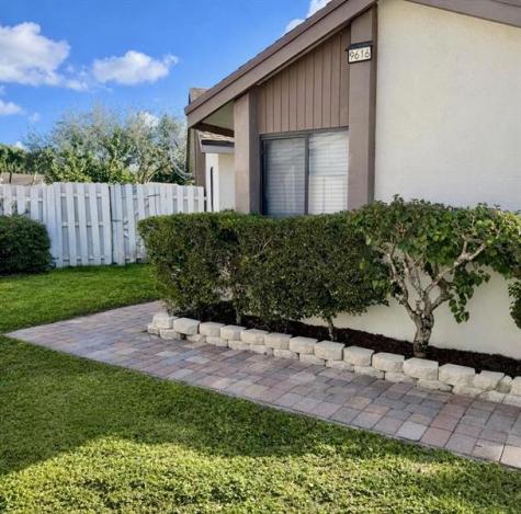 9616 Golf State Park Circle Boca Raton FL 33428