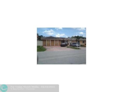 5843 SW 149 Avenue Miami FL 33193