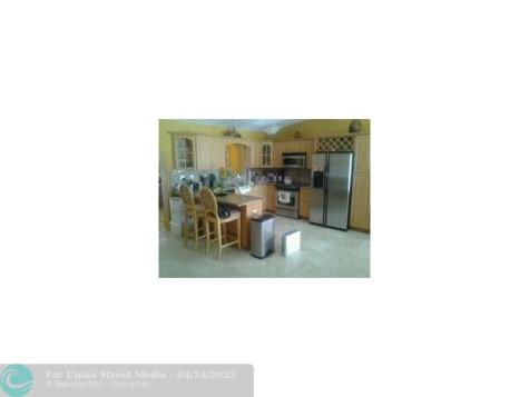 5843 SW 149 Avenue Miami FL 33193