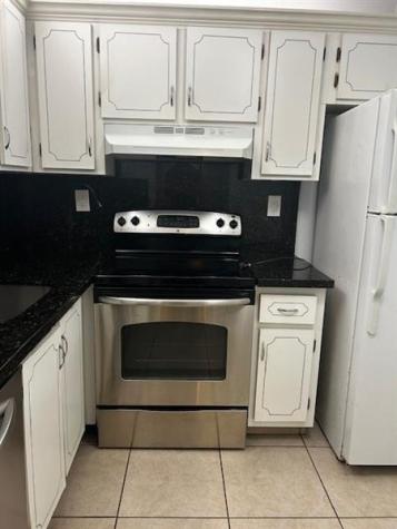 9235 SW 8th Street Boca Raton FL 33428