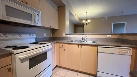7950 N Nob Hill Road Tamarac FL 33321