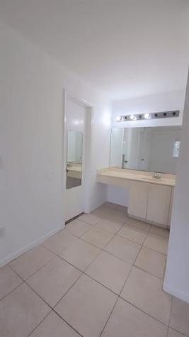 3640 N 56th Avenue Hollywood FL 33021