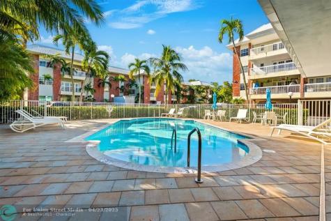 2420 SE 17 Fort Lauderdale FL 33019
