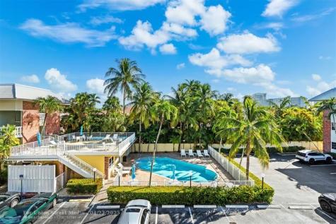 2420 SE 17 Fort Lauderdale FL 33019