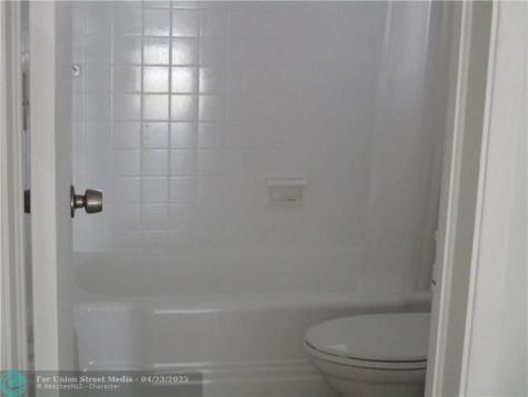 2361 NE 10th Street Pompano Beach FL 33062