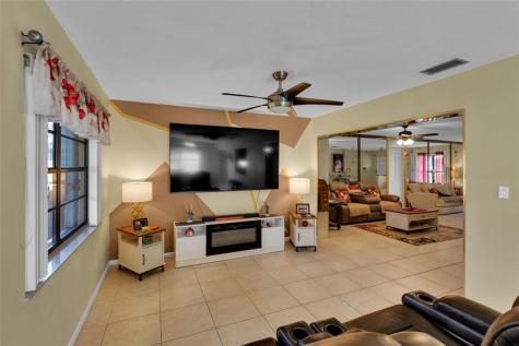 9802 NW 75th Court Tamarac FL 33321