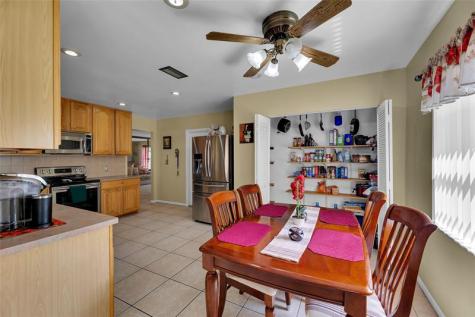 9802 NW 75th Court Tamarac FL 33321