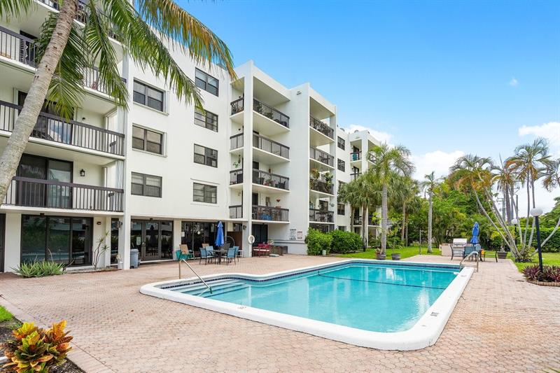2707 NE 14th Street Causeway Pompano Beach FL 33062