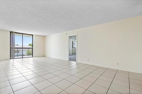 2707 NE 14th Street Causeway Pompano Beach FL 33062