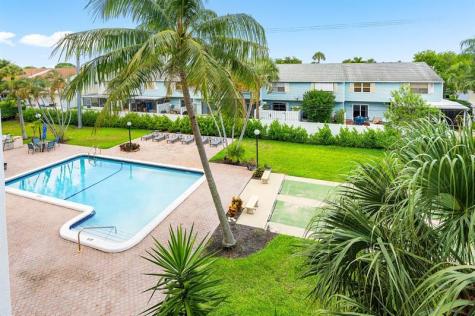 2707 NE 14th Street Causeway Pompano Beach FL 33062