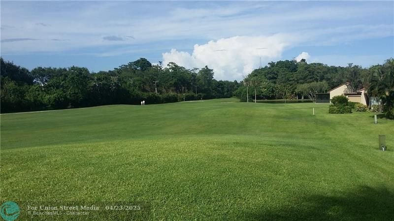 8535 Casa Del Lago Boca Raton FL 33433