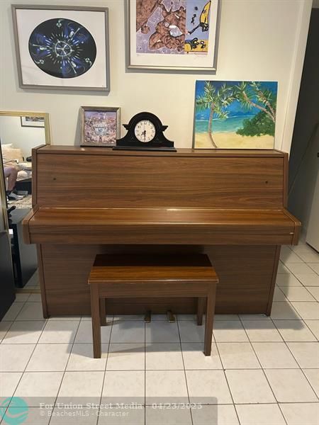 8535 Casa Del Lago Boca Raton FL 33433