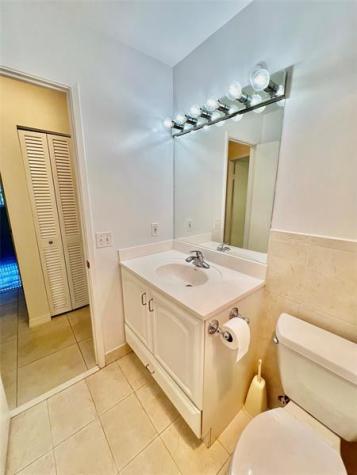 1000 NE 14th Avenue Hallandale Beach FL 33009