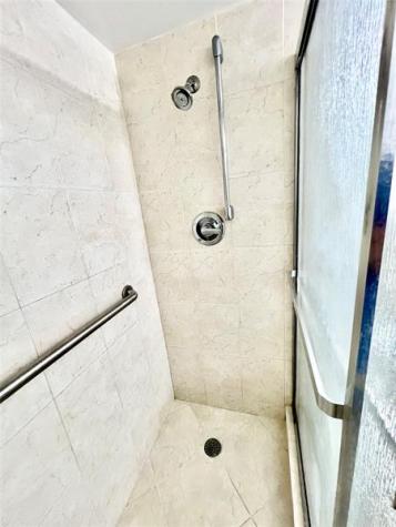 1000 NE 14th Avenue Hallandale Beach FL 33009