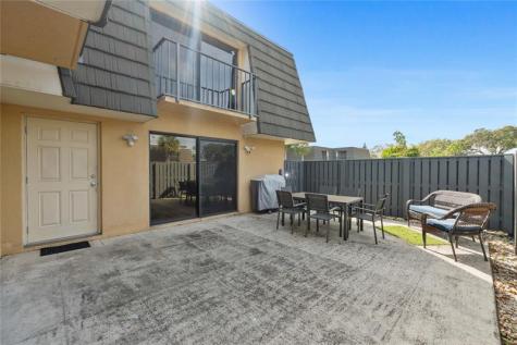 1017 10TH West Palm Beach FL 33407