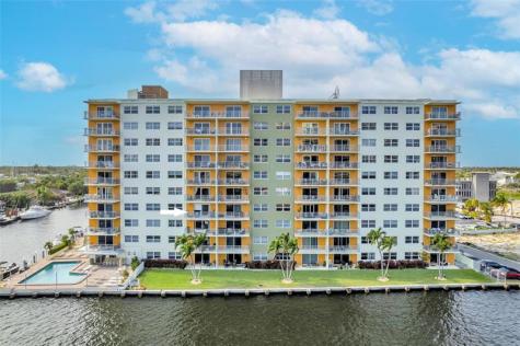 2900 NE 30th Street Fort Lauderdale FL 33306