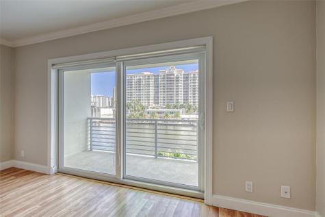 2900 NE 30th Street Fort Lauderdale FL 33306