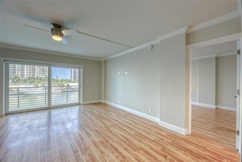2900 NE 30th Street Fort Lauderdale FL 33306