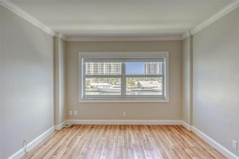 2900 NE 30th Street Fort Lauderdale FL 33306