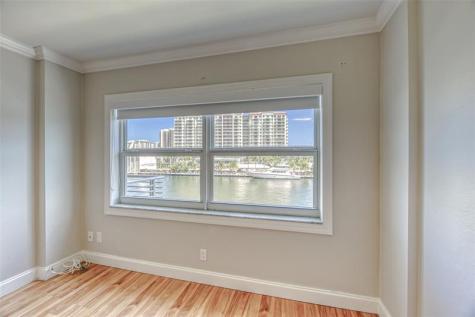 2900 NE 30th Street Fort Lauderdale FL 33306