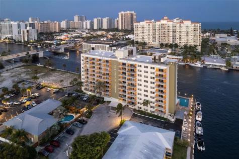 2900 NE 30th Street Fort Lauderdale FL 33306