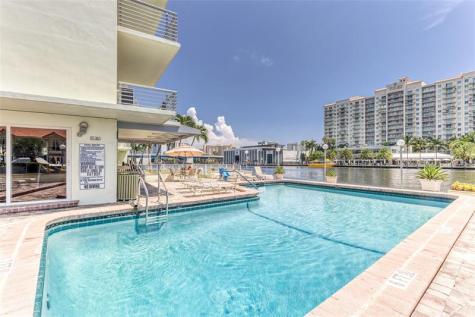 2900 NE 30th Street Fort Lauderdale FL 33306