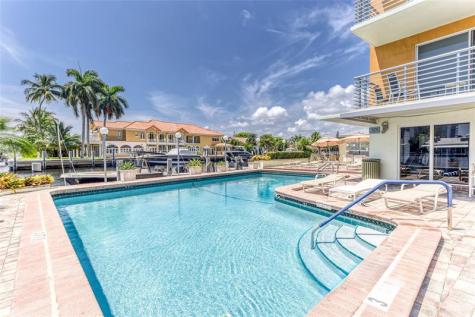 2900 NE 30th Street Fort Lauderdale FL 33306