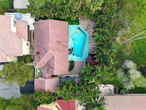 1427 Seagrape Circle Weston FL 33326