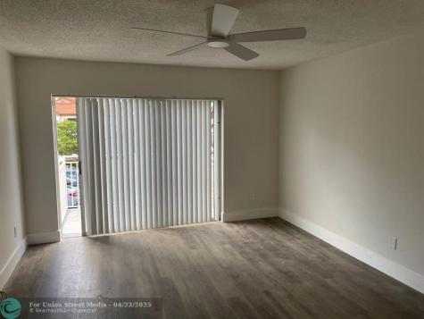11266 SW 12th Street Pembroke Pines FL 33025