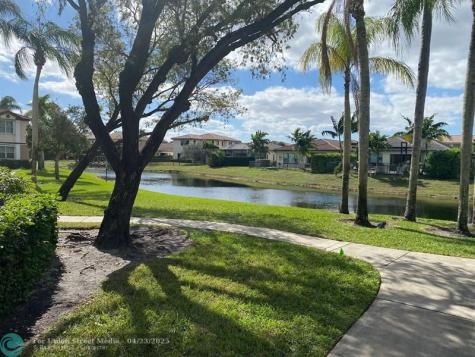 11266 SW 12th Street Pembroke Pines FL 33025
