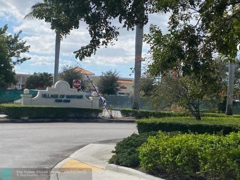 11266 SW 12th Street Pembroke Pines FL 33025