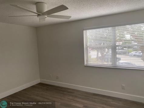 11266 SW 12th Street Pembroke Pines FL 33025