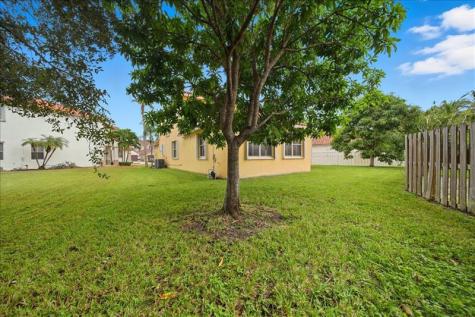 3802 SW 165th Terrace Miramar FL 33027