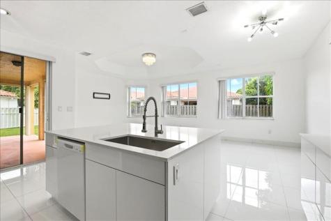 3802 SW 165th Terrace Miramar FL 33027