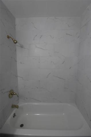 2561 NW 135th Street Miami FL 33167