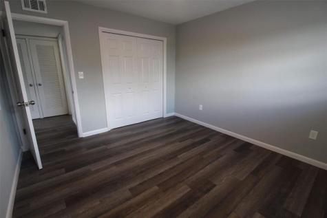 2561 NW 135th Street Miami FL 33167