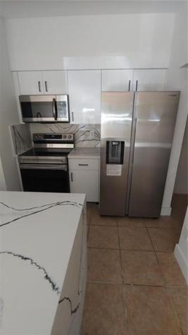 18338 NW 68th Avenue Hialeah FL 33015