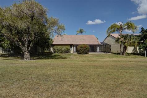 7004 Golf Pointe Circle Tamarac FL 33321